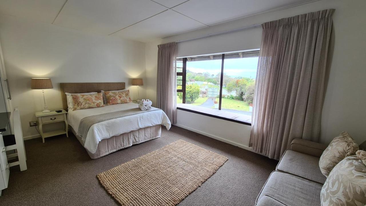 Hathaway Guest house 3*