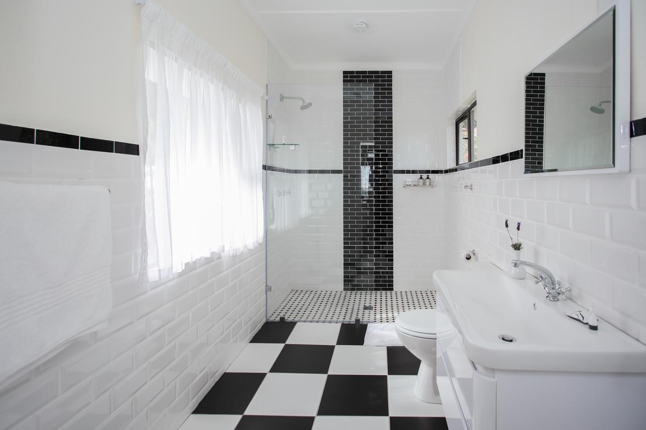 Hathaway Guest house East London
