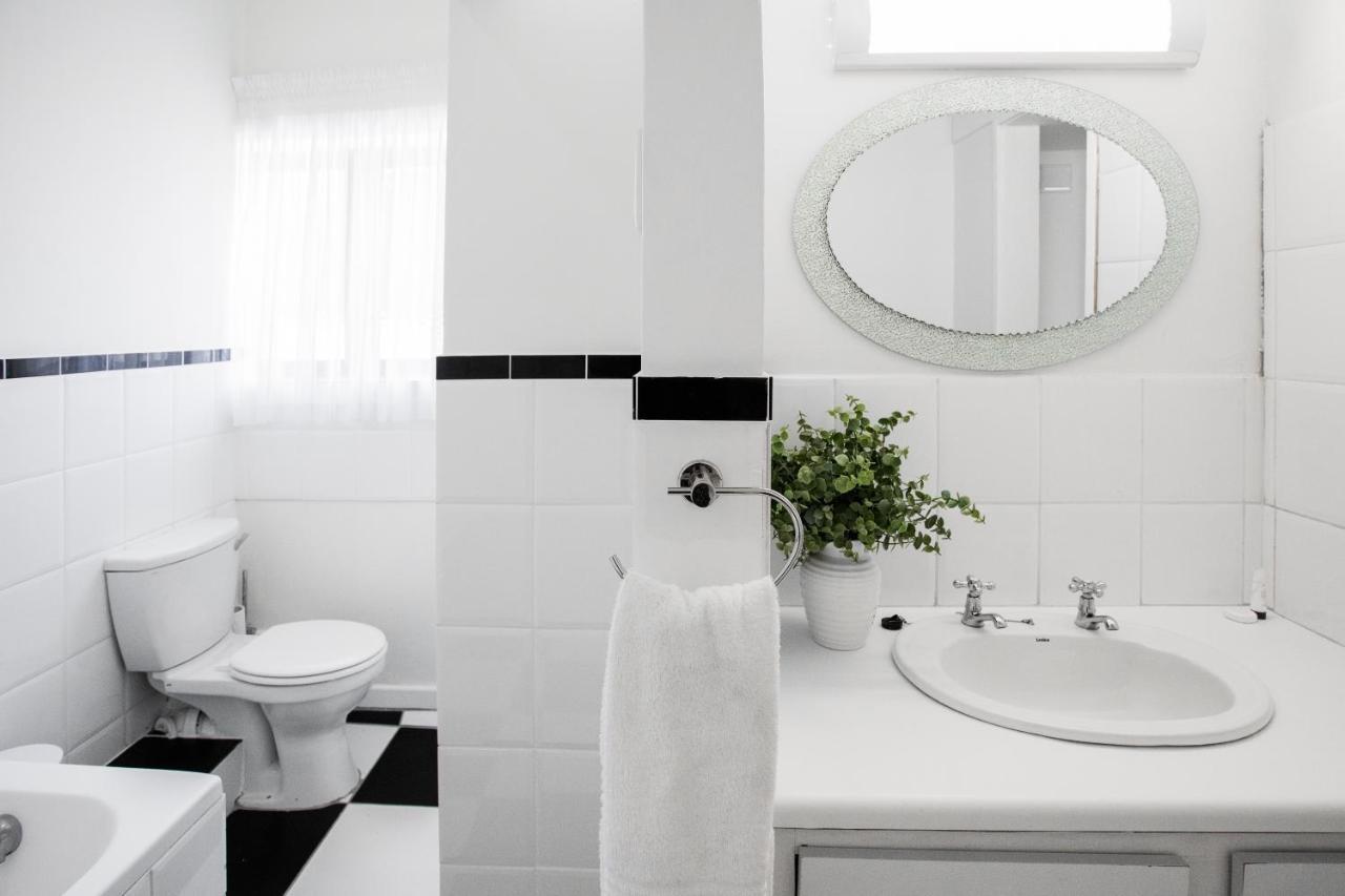 Hathaway Guest house 3*